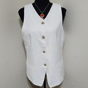 NWT White Tailored Button-Up Vest Sz M Business Tailored Old Money Off White